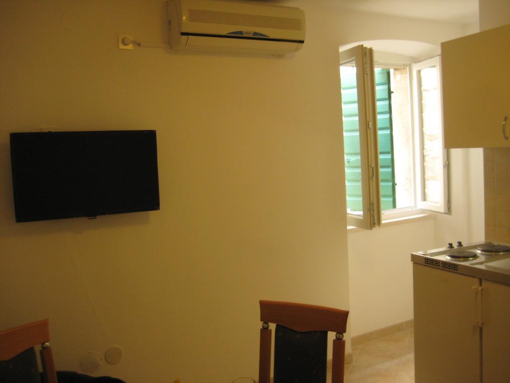 Gala Apartments Komiža Kültér fotó
